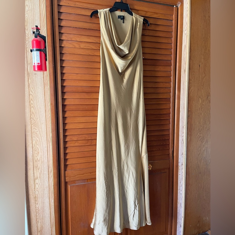 DONNA KARAN COWL NECK GOWN. Size 10 Women 
#186 - Picture 7 of 8